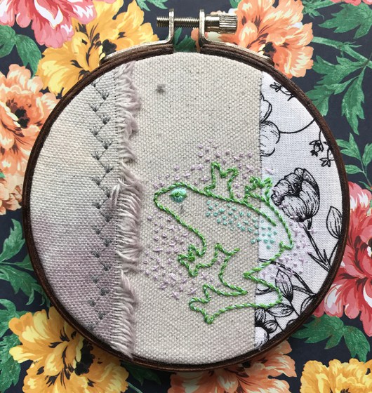 levacy(crythebird)-embroidery-frog